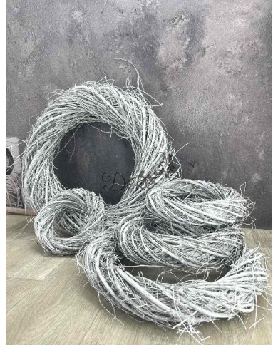 WIANEK WIKLINOWY WIANEK Z PATYKÓW 30CM STROIK