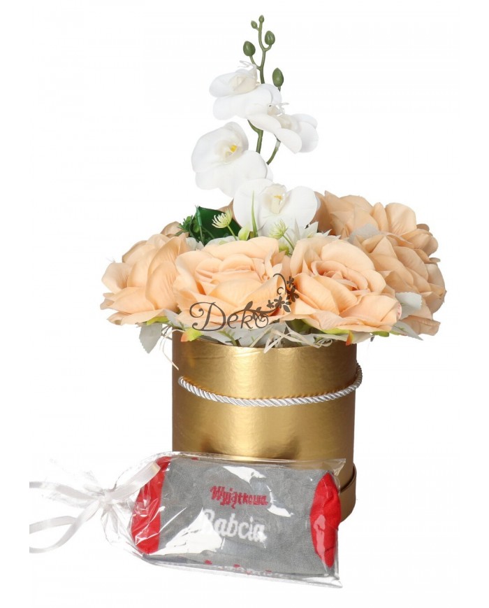 FLOWER BOX PUDEŁKO NA DZIEŃ BABCI + SKARPETKI
