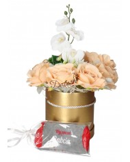 FLOWER BOX PUDEŁKO NA DZIEŃ BABCI + SKARPETKI