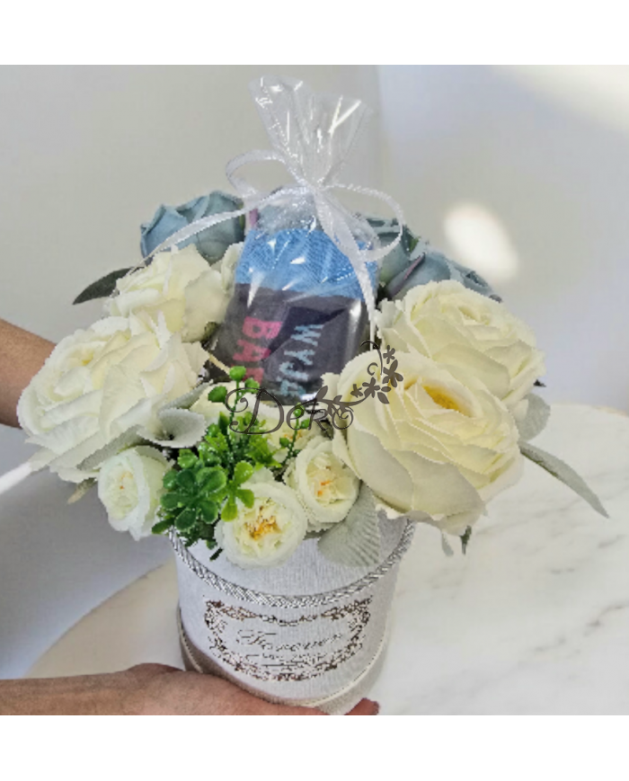 FLOWER BOX PUDEŁKO NA DZIEŃ BABCI + SKARPETKI