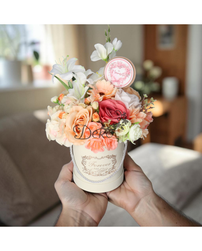 Flower box dla mamy prezent na dzień mamy kwiaty premium