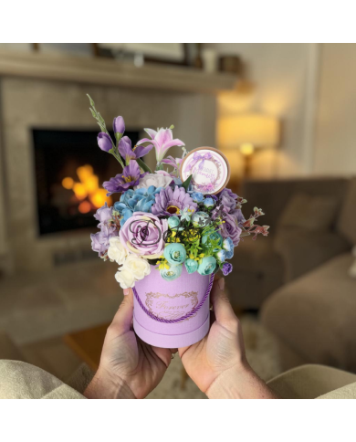 Flower box dla mamy prezent na dzień mamy kwiaty premium