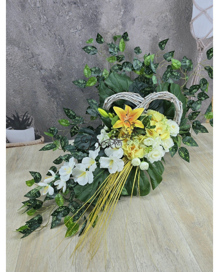Doniczka drewniana do kompozycji stroika 35cm serce